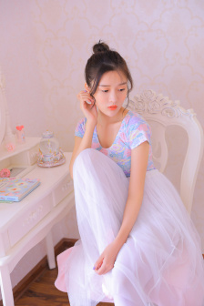 亚洲哺乳期妓女挤奶